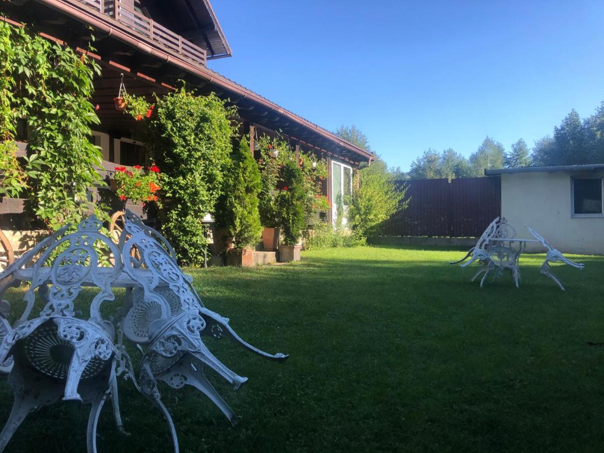 Hotel Boutique Garden Resort By Brancoveanu Moieciu de Jos Buitenkant foto