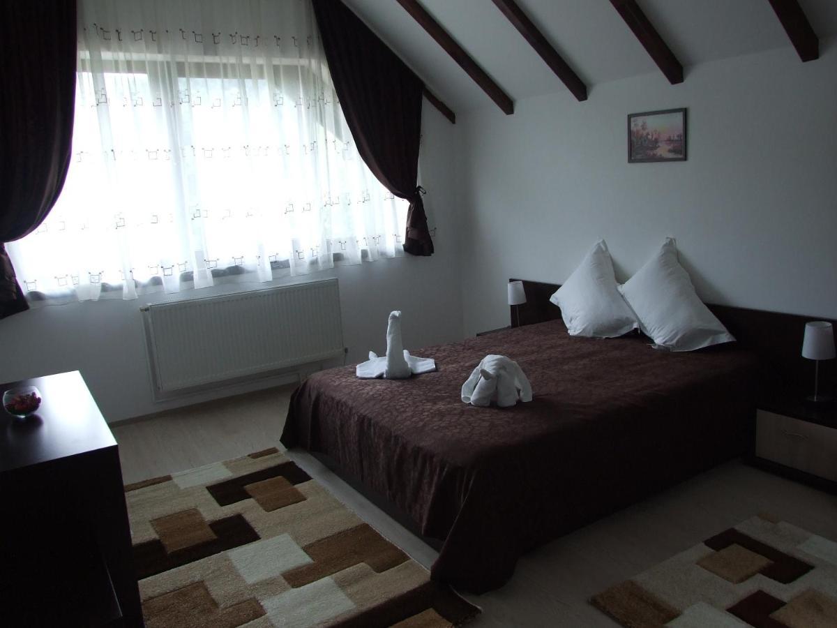 Hotel Boutique Garden Resort By Brancoveanu Moieciu de Jos Kamer foto